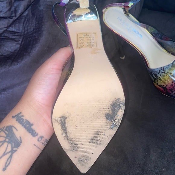 Colorful Print heels - Picture 6 of 6